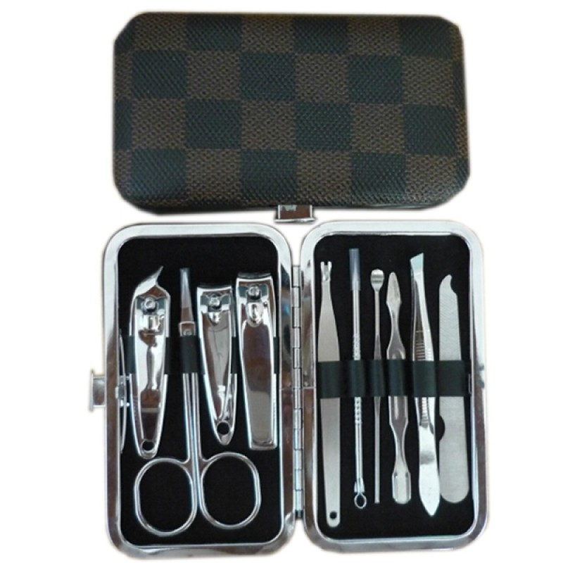 Deluxe Manicure Set in a Travel Case