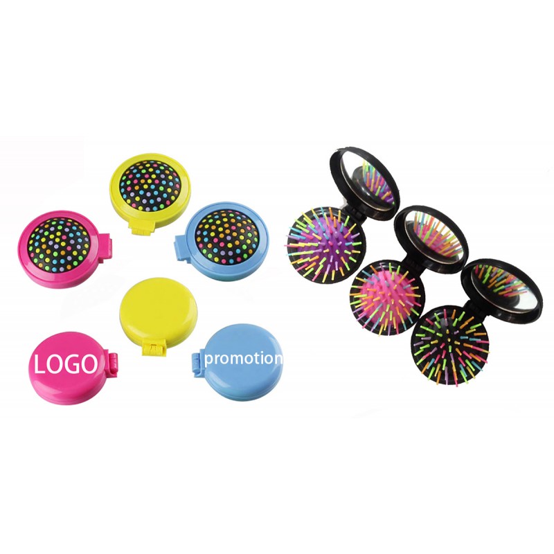 Folding comb with mirror